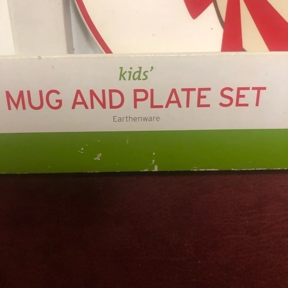 Kids mug and plate set